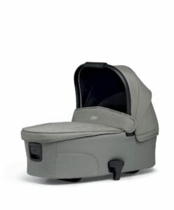 57771FL00 02 Ocarro Flint Carrycot