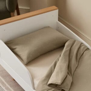 Snuz duvet cover and pillowcase set sage cross (1)