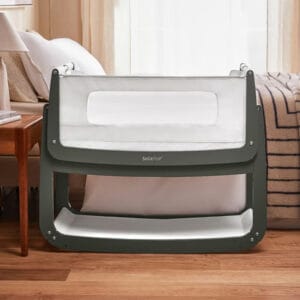 Snuzpod4 Bedside Criib Sage (2)