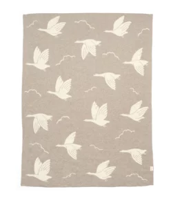 7883oe500wttwducklingprintedblanket 0005 7883oe500 01 Wttwduckling Blanket 4b62b853 8b26 4b05 B54b 0ec1347ce319 1200x