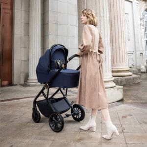 Chia Travel System Pecan With Base Midnight Blue 3