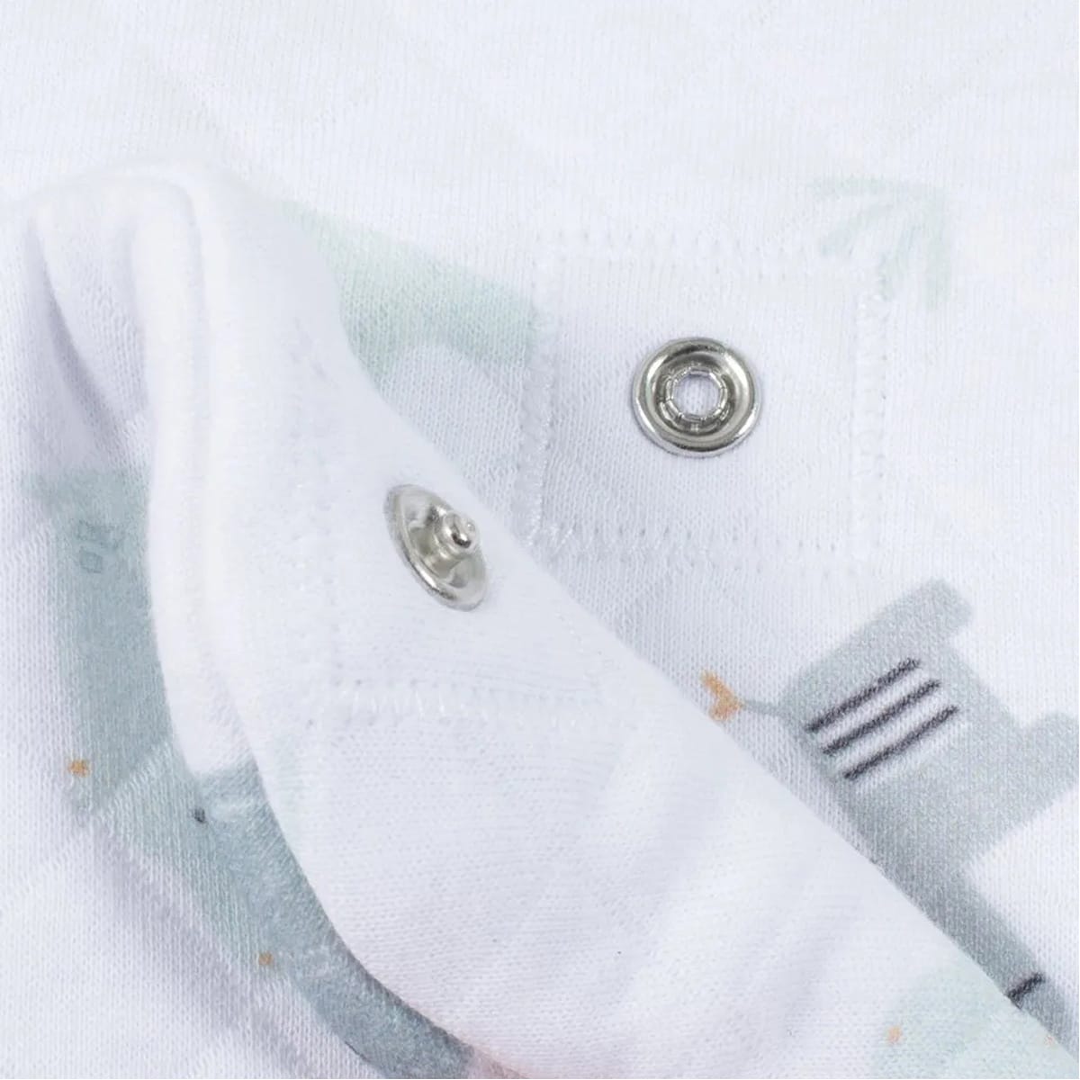 Purflo 2.5 Tog Cuddle To Sleep Bag Animal Safari (7)