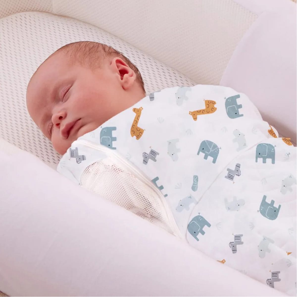 Purflo 2.5 Tog Swaddle To Sleep Bag – Animal Safari (2)