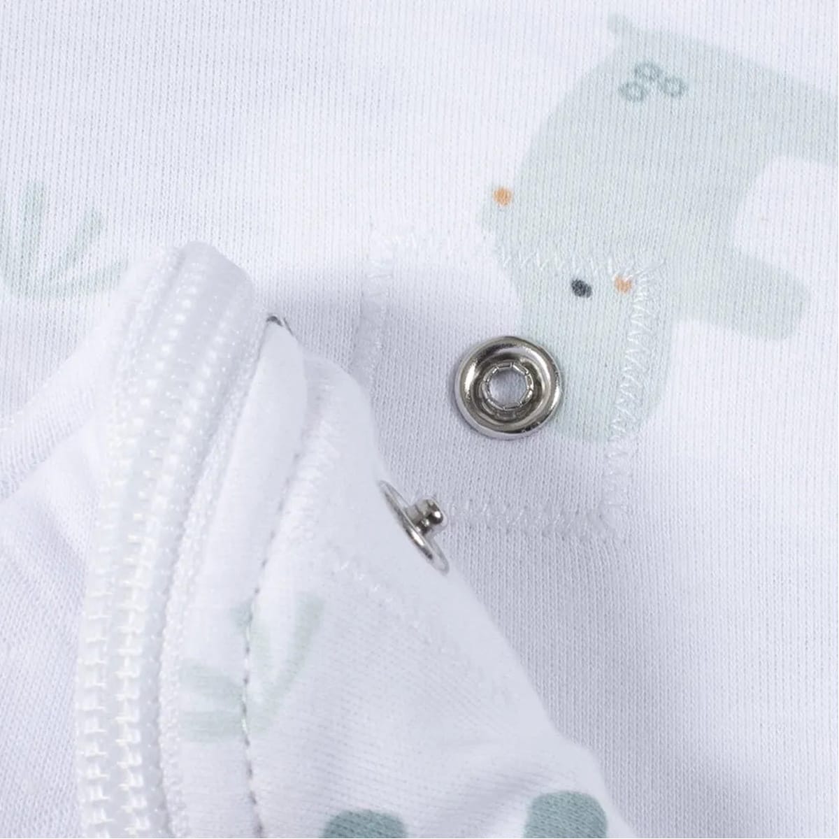 Purflo 2.5 Tog Swaddle To Sleep Bag – Animal Safari (9)