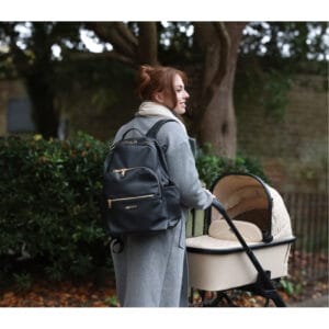 My babiie backpack pro changing bag black gold (2)