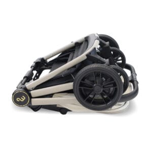 My babiie mb450i 3in1 travel system ivory (8)
