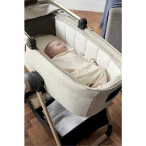 Mamas & papas ocarro 2 carrycot stand (4)