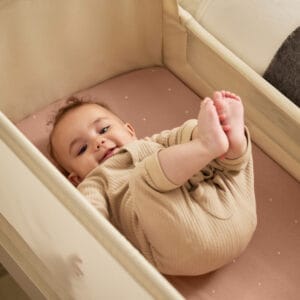 Snuzpod5 bedside crib cashmere (1)