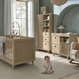 Mamas & Papas Oska 3 Piece Cotbed Set with Narrow Dresser Changer - Oak/Natural