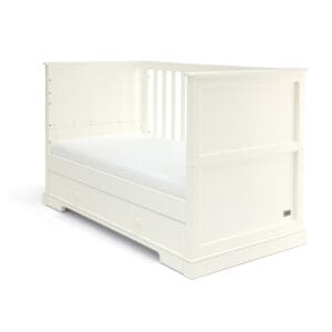 Mamas & papas oxford white cot bed (3)