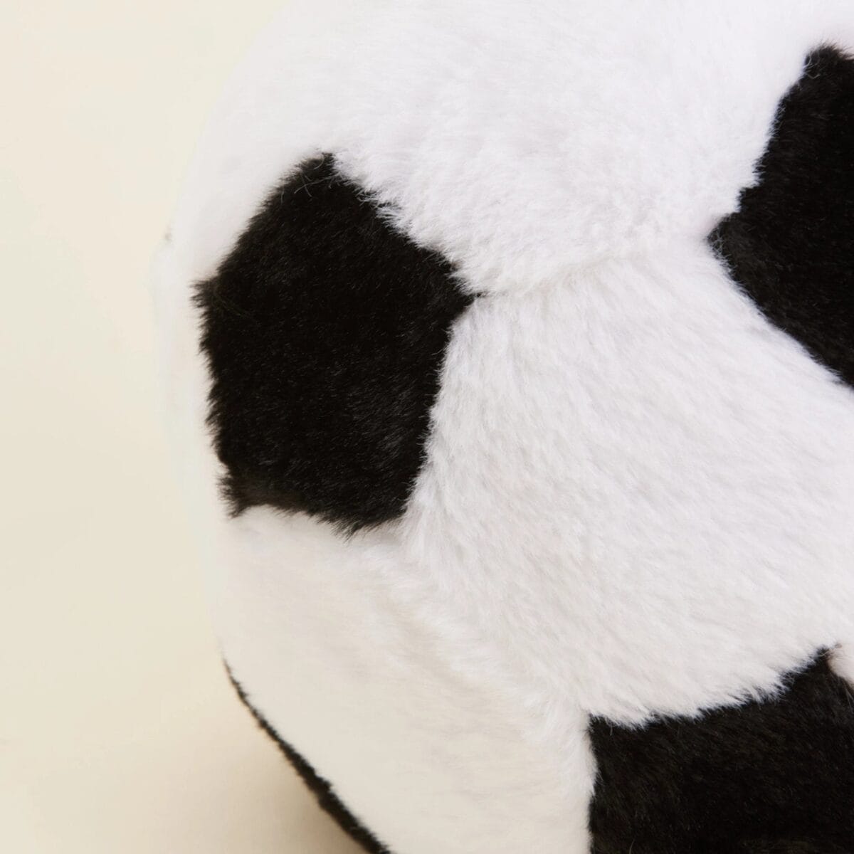 Warmies football (1)