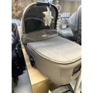 Ex Display Mamas & Papas Ocarro 6pc Essential Bundle Phantom (3)