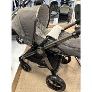 Ex Display Mamas & Papas Ocarro 6pc Essential Bundle Phantom