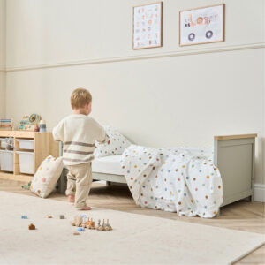 Misha cot bed sage & golden oak 9
