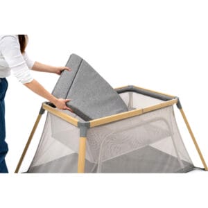 Tutti bambini cozee go 3 in 1 bassinet, travel cot & playpen oak charcoal (15)
