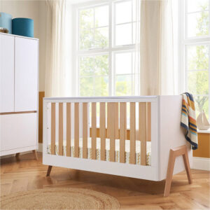 Tutti Bambini Fuori Cot Bed - White/Light Oak