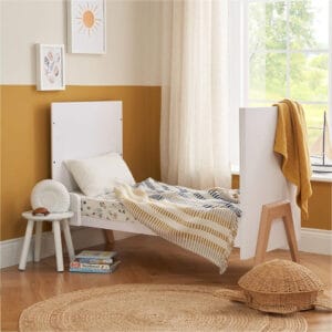 Tutti bambini fuori mini 2 piece roomset white light oak (1)