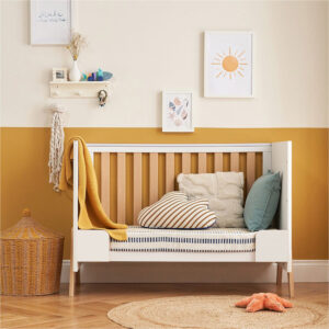 Tutti bambini fuori mini cot bed white light oak (3)
