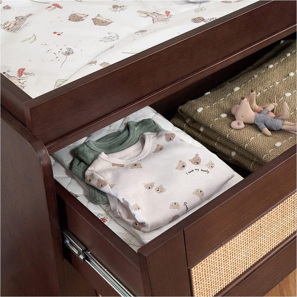 Tutti Bambini Japandi Chest Changer Warm Walnut (1)