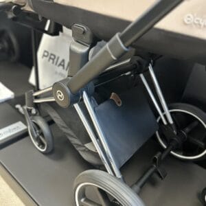 E0FEDE99 34C8 4D22 A3F2 AE771740C01B