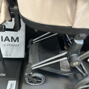 EE594236 E795 4704 B61F 9718F08124E8