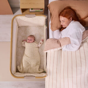 Tutti Bambini CoZee Air 2 Bedside Crib Toasted Oak Sand (11)