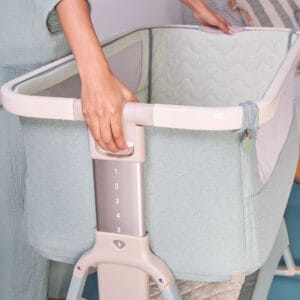 Tutti Bambini CoZee Air 2 Bedside Crib Whitewash Kelp (9)