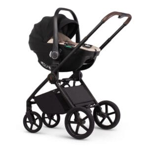Venicci Claro 2 Chassis with Beige Car Seat Almond