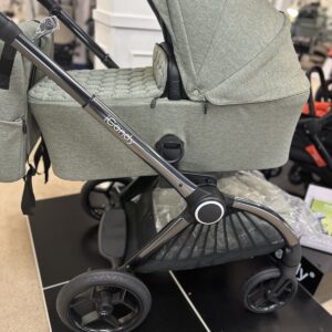 Resized FC218BE1 1A9C 49EB 8FD2 0E69E299C714