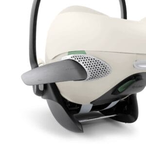 Cybex CLOUD T i Size Off White PLUS (6)