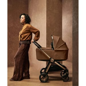 Mamas & Papas Vardo Carrycot Nutmeg (3)