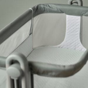 Obaby Cloud Bedside Crib Sage (6)