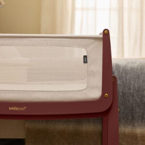 Snuz SnuzPod5 Bedside Crib Rouge (1)