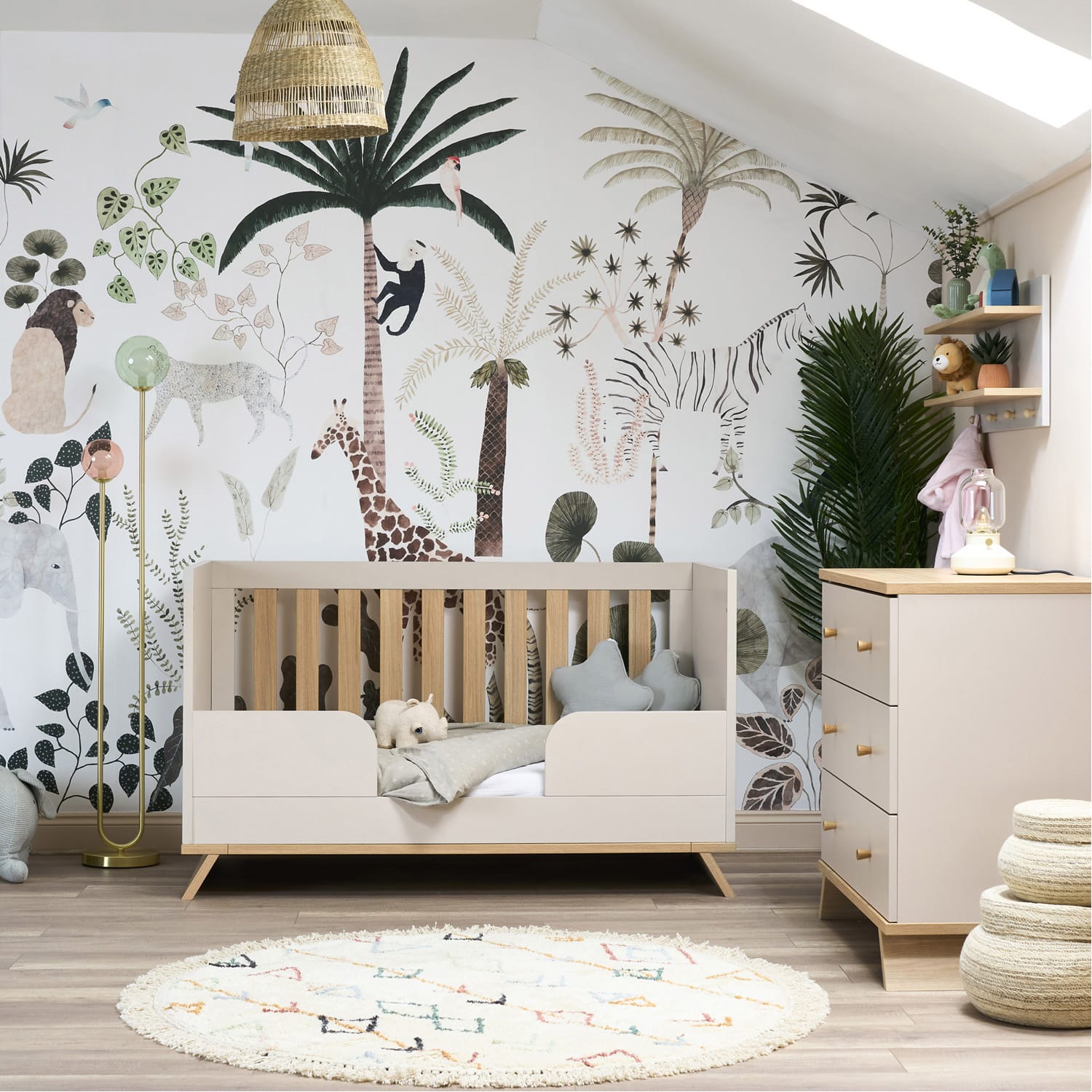 Obaby Thea Cotbed Latte (9)