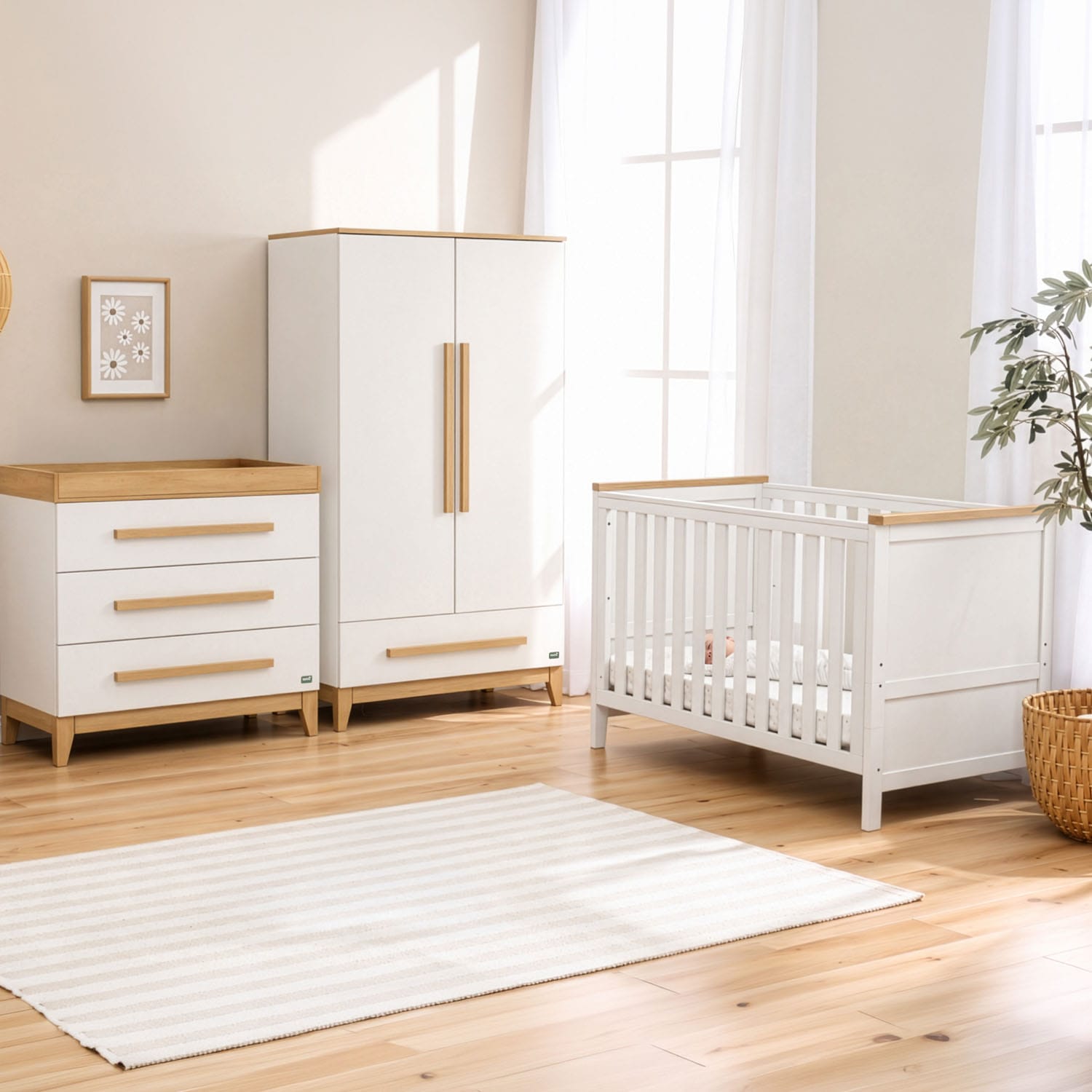 Tutti Bambini Misha Hallee 3 piece Room Set White and Golden Oak (1)