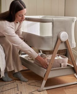 Mamas & Papas Lua2 Bedside Crib Mocha (7)