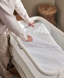 Mamas & Papas Lua2 Bedside Crib Sand (5)