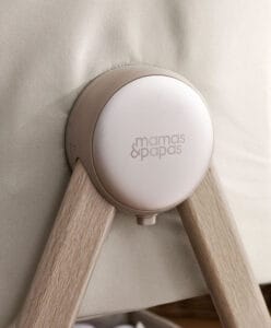Mamas & Papas Lua2 Bedside Crib Sand (7)