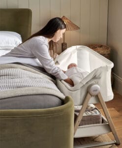 Mamas & Papas Lua2 Bedside Crib Sand (8)