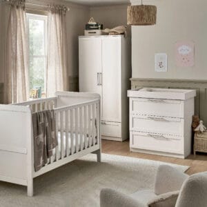 Manas & Papas Walton 3 Piece Room Set White1