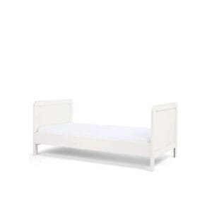 Manas & Papas Walton Cot Bed White (3)