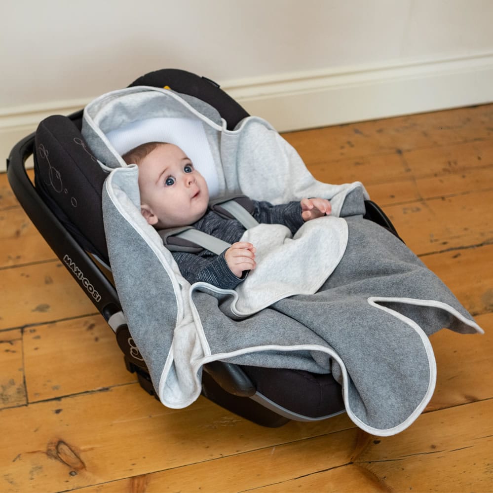 Purflo Cosy Wrap Travel Blanket (7)